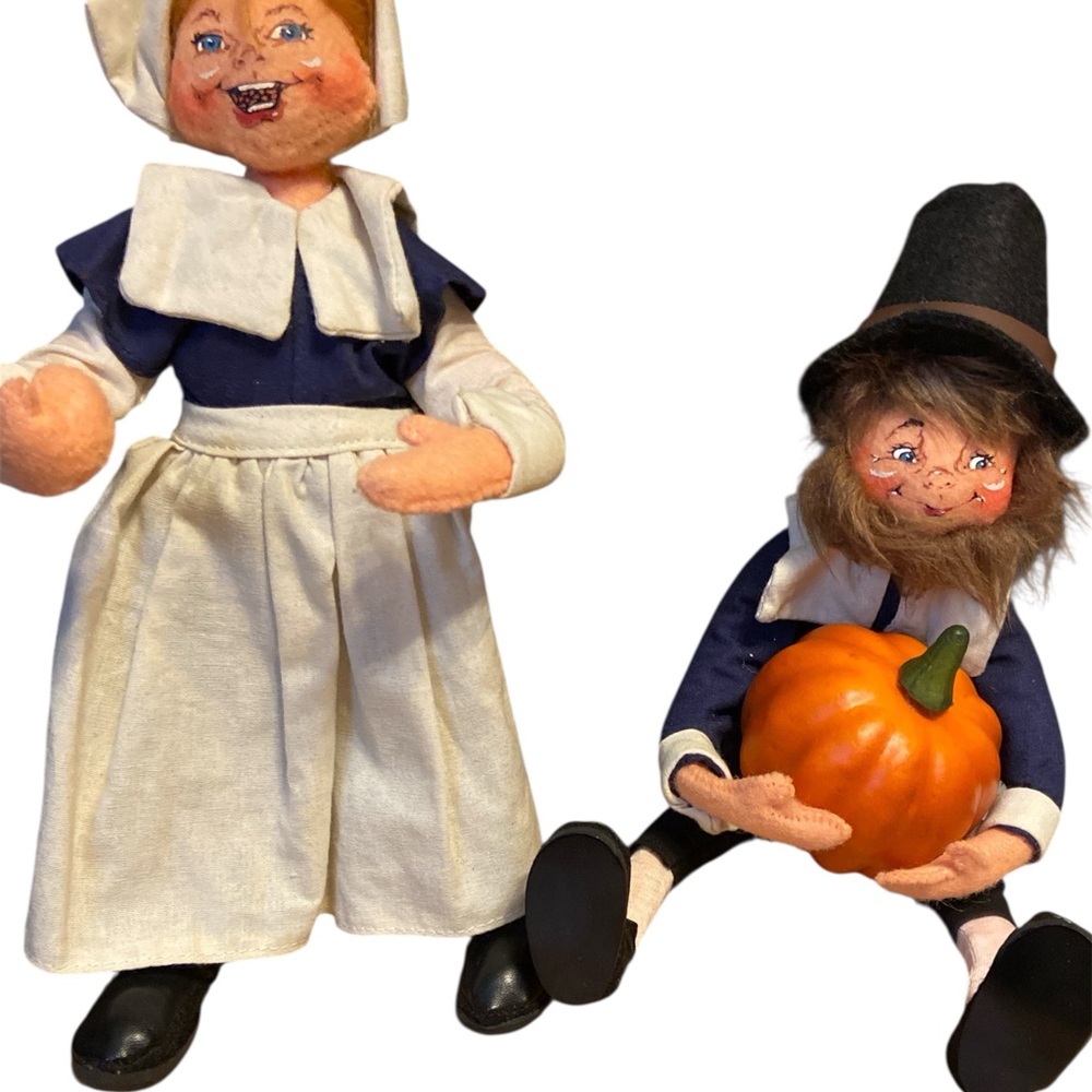 Annalee Holiday Dolls in Blue and Cream Attire. 2005